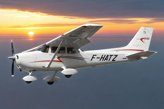 PZL Mielec M18 Dromader Bahan Penerbangan suku cadang pesawat